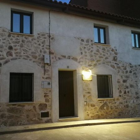 Casa Rural El Enebro 4 Estrellas Navamorcuende Kültér fotó